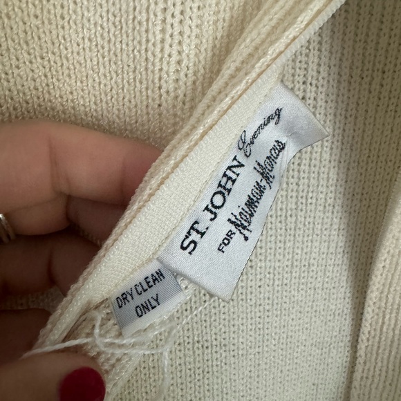 Vintage St. John white dress with sheer long sleeves and faux pearls - Picture 10 of 10